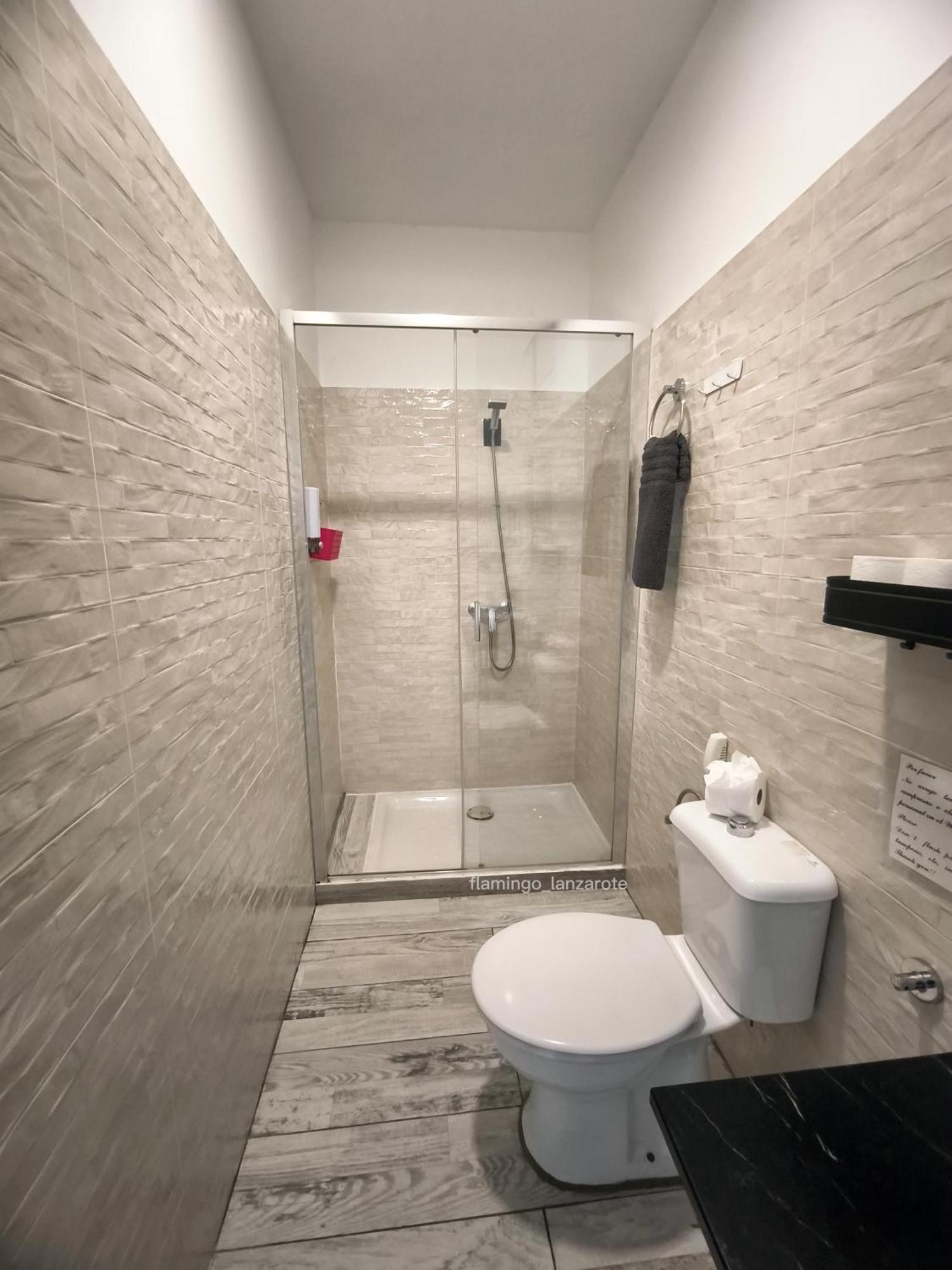 Habitacion Flamingo, Entrada Privada Y Bano Privado En Suite By Flamingo House, No Fumadores Аресифе Екстериор снимка