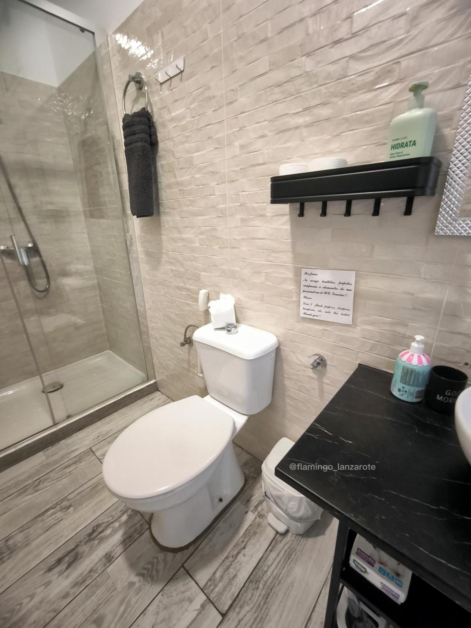Habitacion Flamingo, Entrada Privada Y Bano Privado En Suite By Flamingo House, No Fumadores Аресифе Екстериор снимка